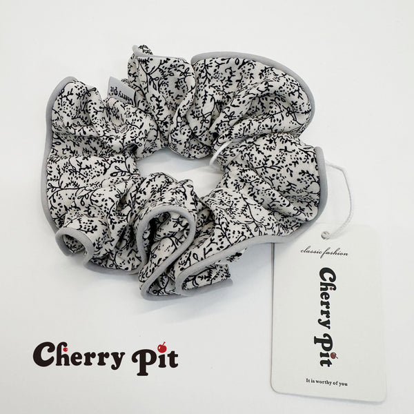 polyester floral print fabric scunchie&nbsp;