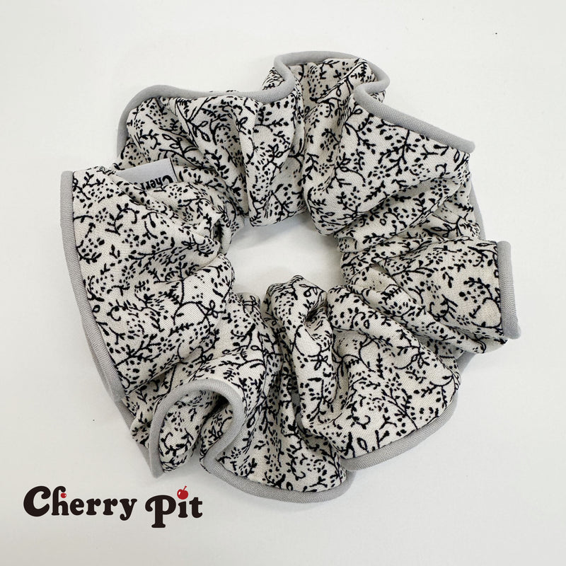 polyester floral print fabric scunchie&nbsp;