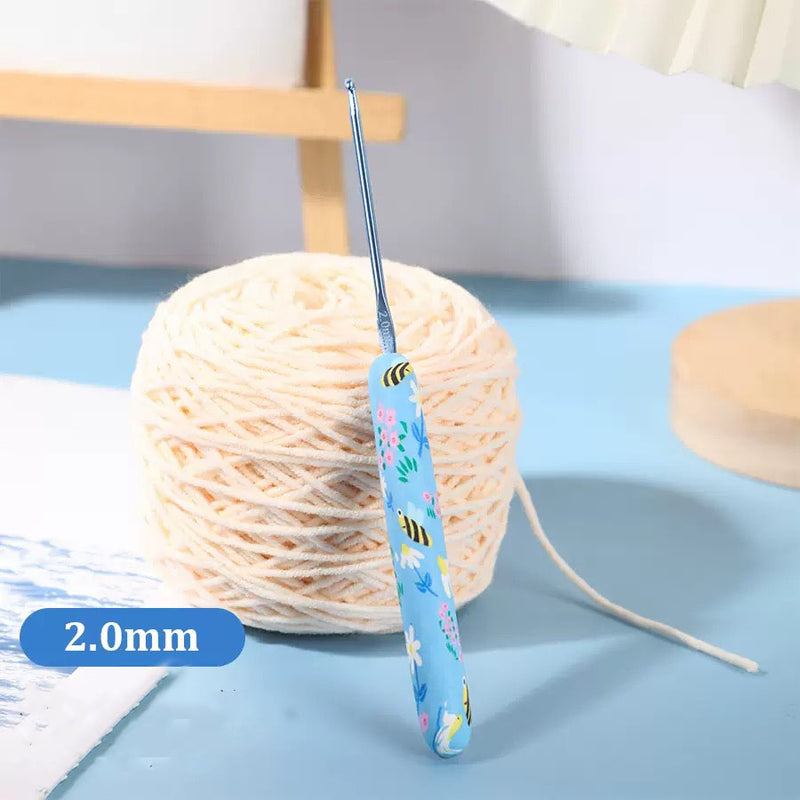 Blue bee printted crochet set-12pcs Kit include the bag