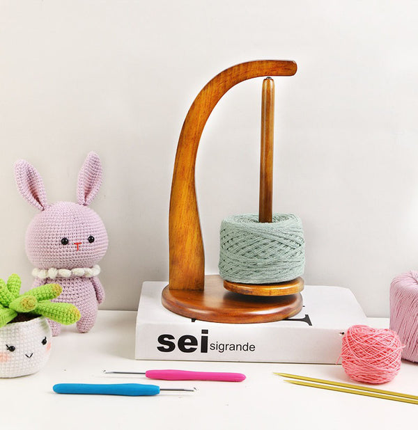 wooden yarn holder knitting and crocheting.portable rotatin knitting needle stand.