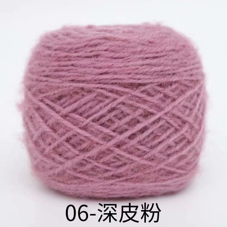 Polyester squirrel fluff solid color yarn&nbsp;