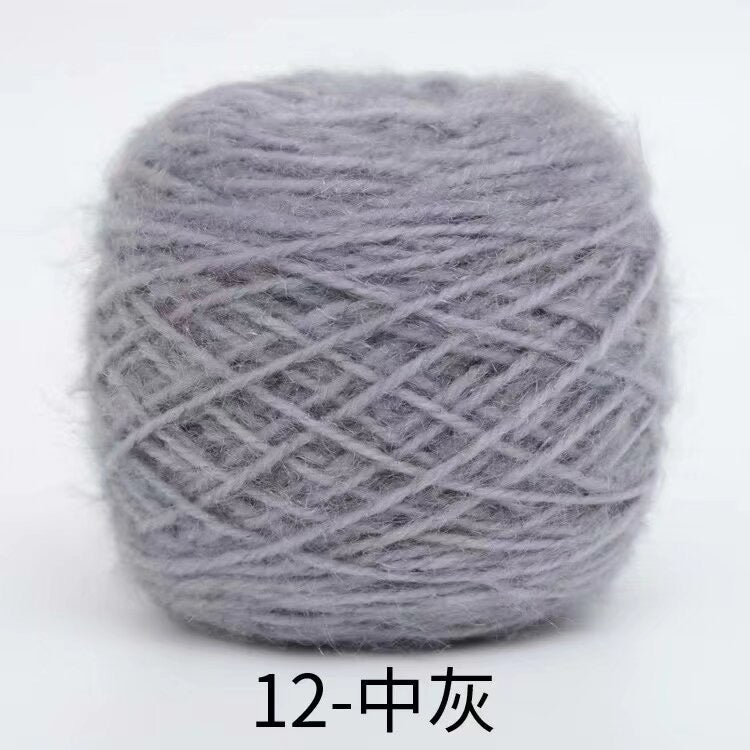 Polyester squirrel fluff solid color yarn&nbsp;