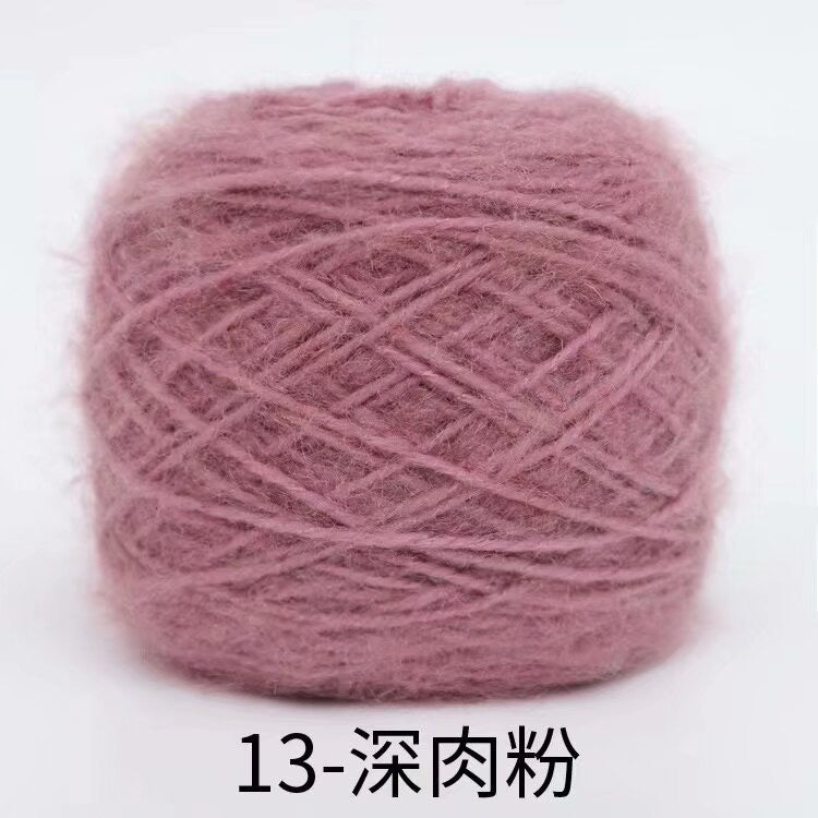 Polyester squirrel fluff solid color yarn&nbsp;