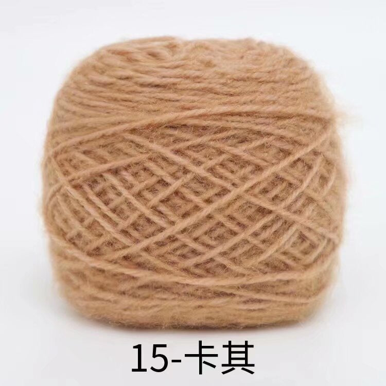 Polyester squirrel fluff solid color yarn&nbsp;
