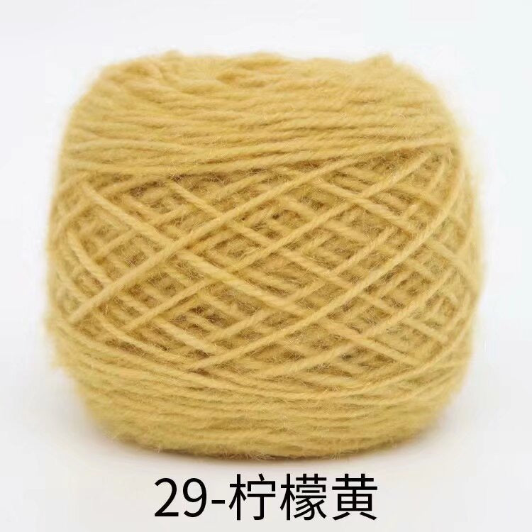 Polyester squirrel fluff solid color yarn&nbsp;