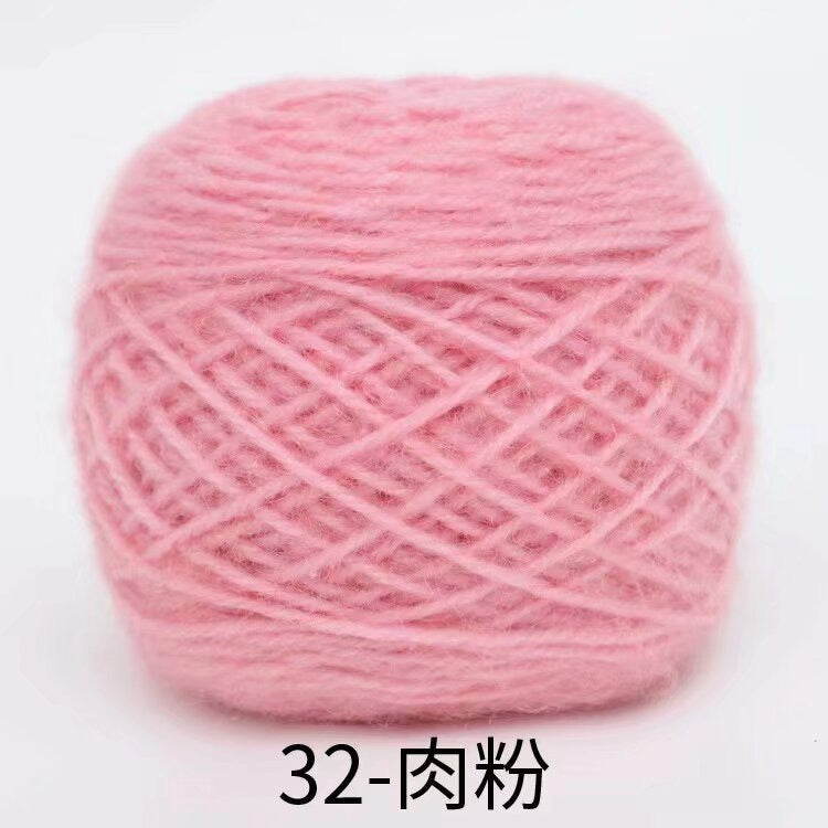 Polyester squirrel fluff solid color yarn&nbsp;