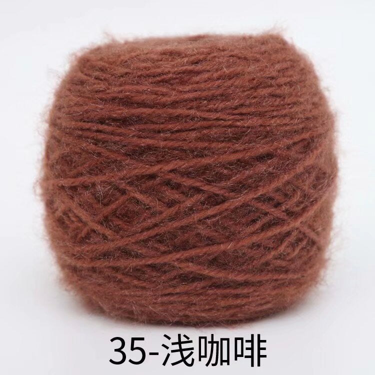 Polyester squirrel fluff solid color yarn&nbsp;