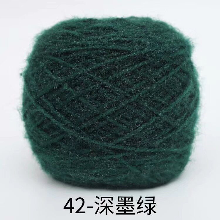 Polyester squirrel fluff solid color yarn&nbsp;