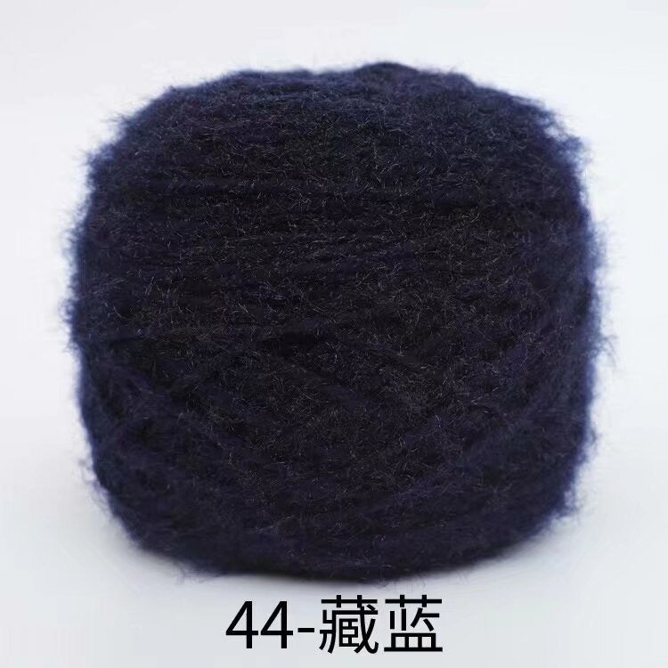 Polyester squirrel fluff solid color yarn&nbsp;