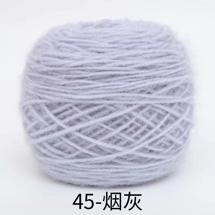 Polyester squirrel fluff solid color yarn&nbsp;