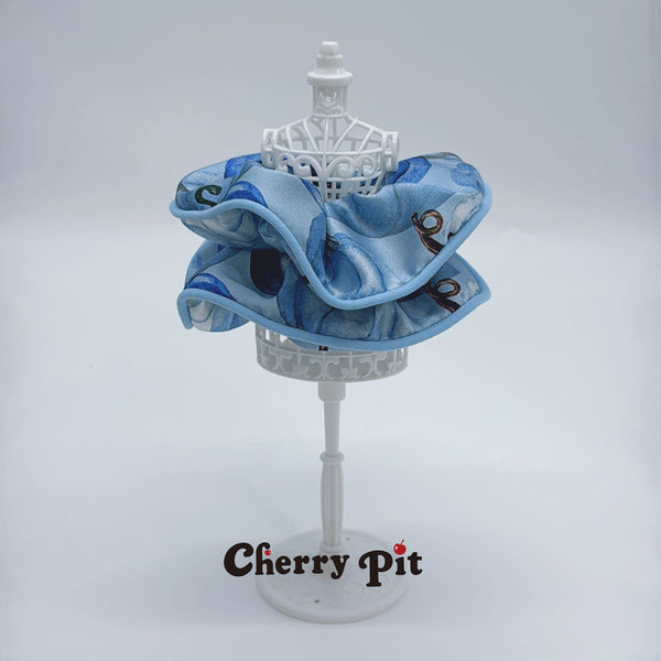 100%silk cute pumpkin print scrunchie