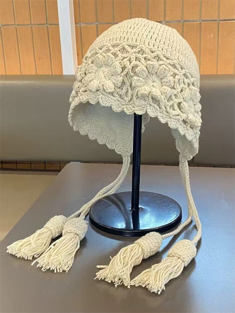 cotton mixed yarn hand crochet trapper with nice tassels